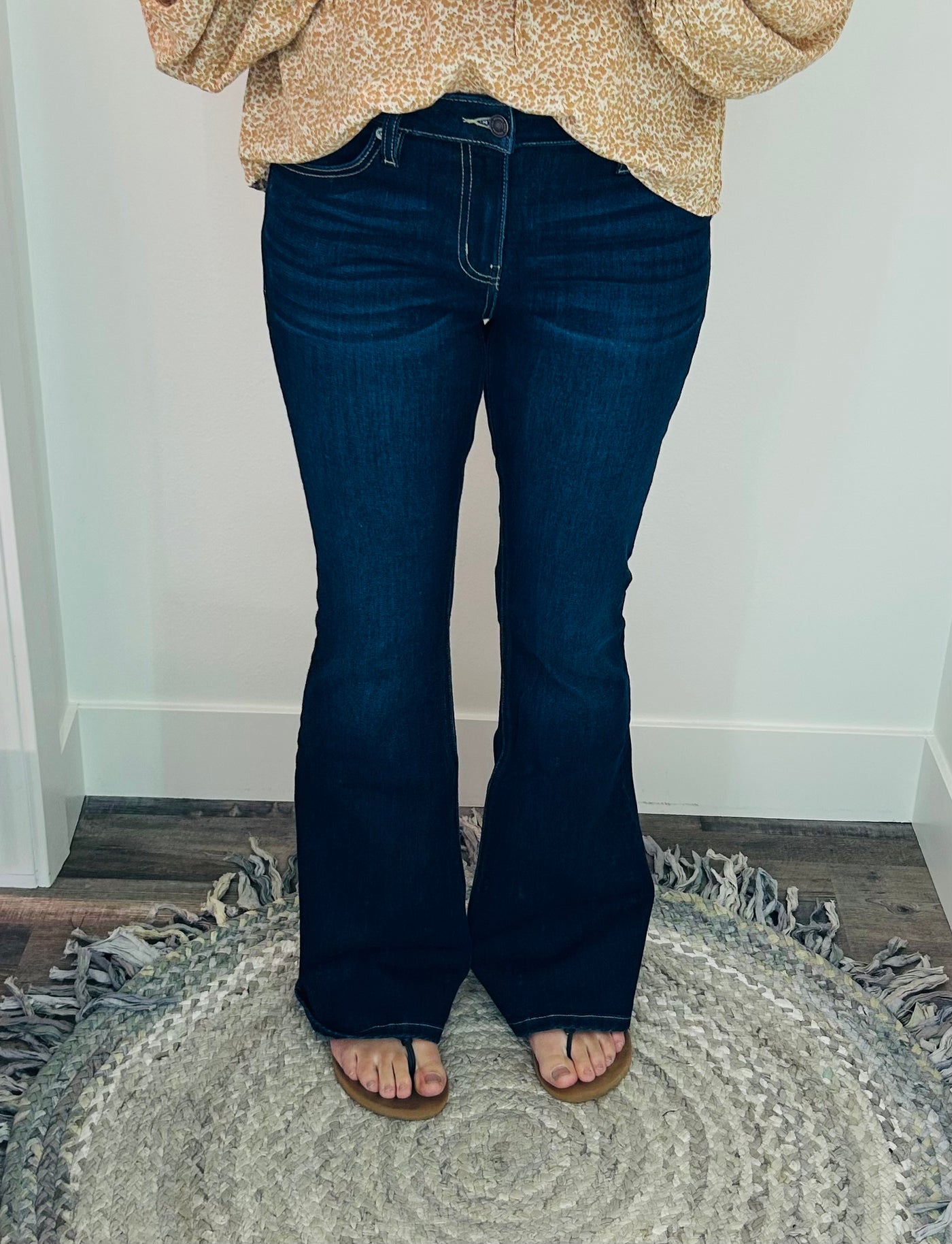 Ashley Mid Rise Non-Distressed Flare KanCan Jeans - Rose Grace Boutique 