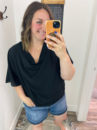 Black Loose Fit Woven Blouse - Rose Grace Boutique 