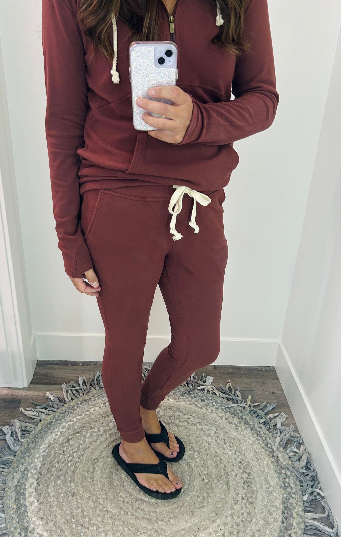 Ampersand Performance Fleece Joggers - Rose Grace Boutique 