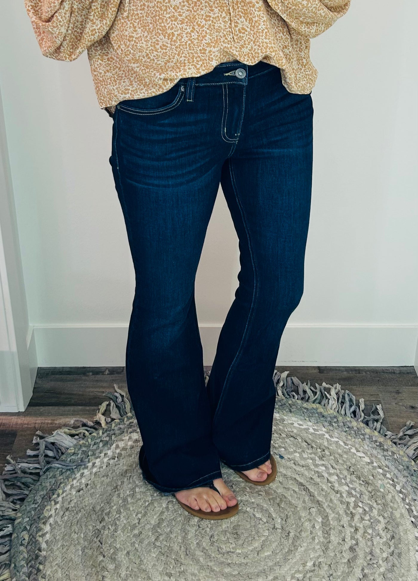 Ashley Mid Rise Non-Distressed Flare KanCan Jeans - Rose Grace Boutique 