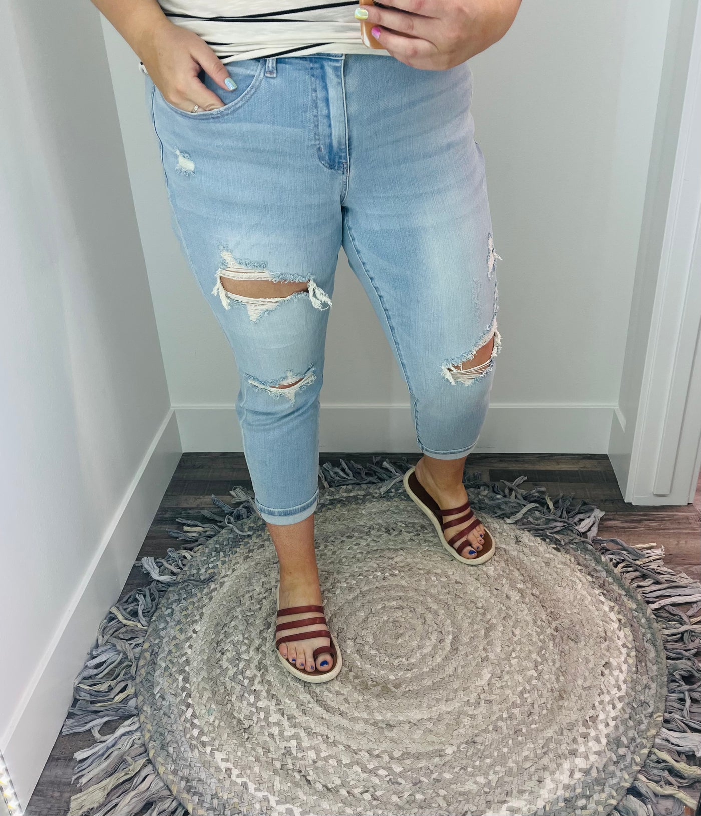 Ella Light Wash Distressed Boyfriend Fit Judy Blue Jeans