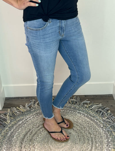 Quinn Mid Rise Ankle Skinny KanCan Jeans - Rose Grace Boutique 